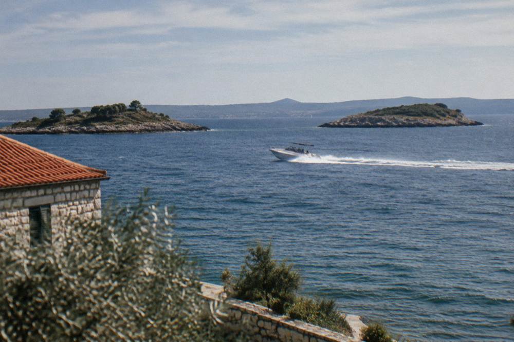 4 Stops, Swim and Wine, Zadar